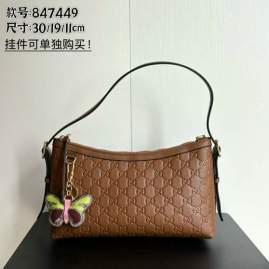Picture of Gucci Handbags _SKUfw232532505fw
